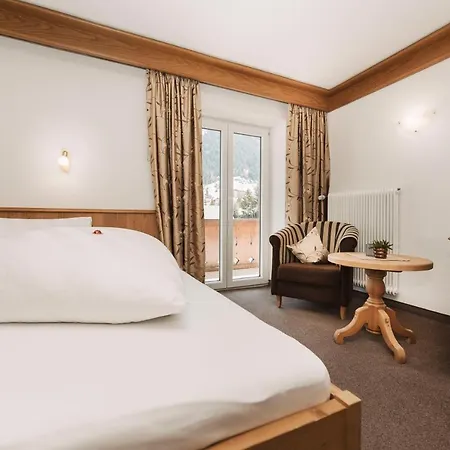 Otel Alpina Galtür
