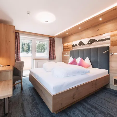 Otel Alpina Galtür