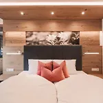 Otel Alpina