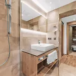 Alpina Otel